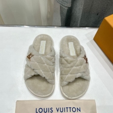 Louis Vuitton Slippers